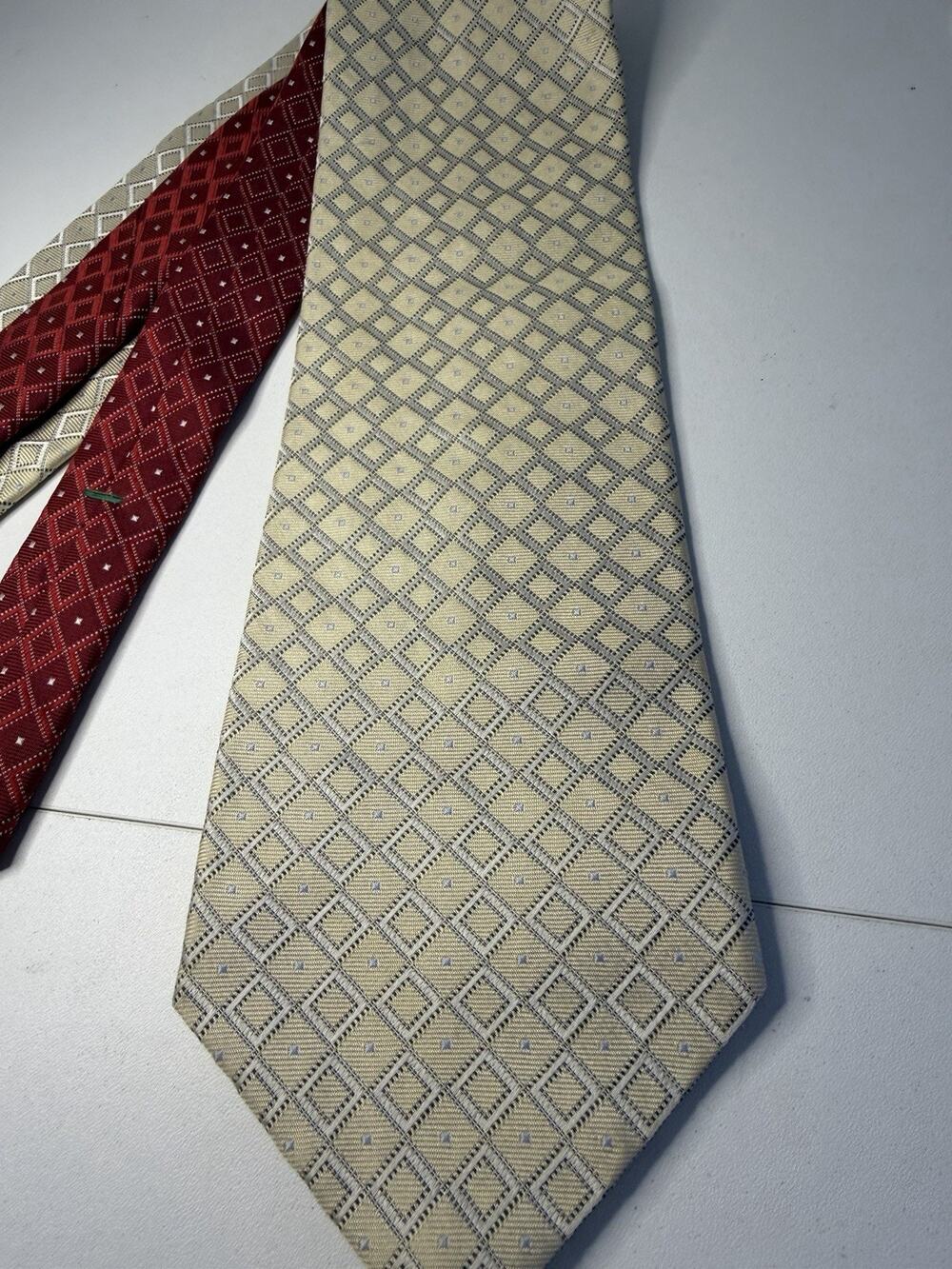 Vintage 90s Tommy Hilfiger Tie Italian Silk Made In USA Cream Red Geometric